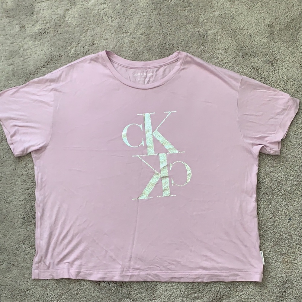 Calvin Klein t-shirt light purple size L